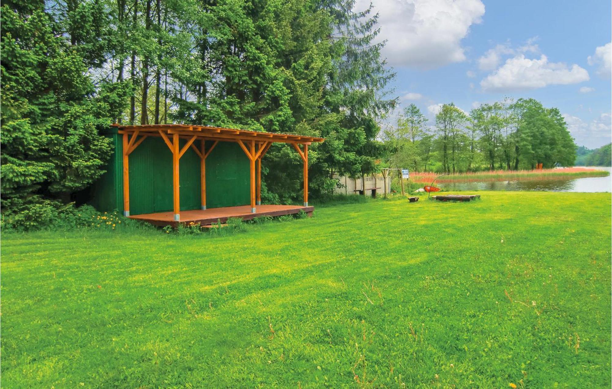Amazing Home In Kolczewo With Sauna Exteriér fotografie